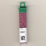 11/0 SF Lt Raspberry Lined Crystal