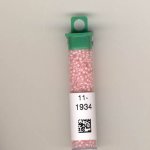 11/0 SF Baby Pink Lined Crystal